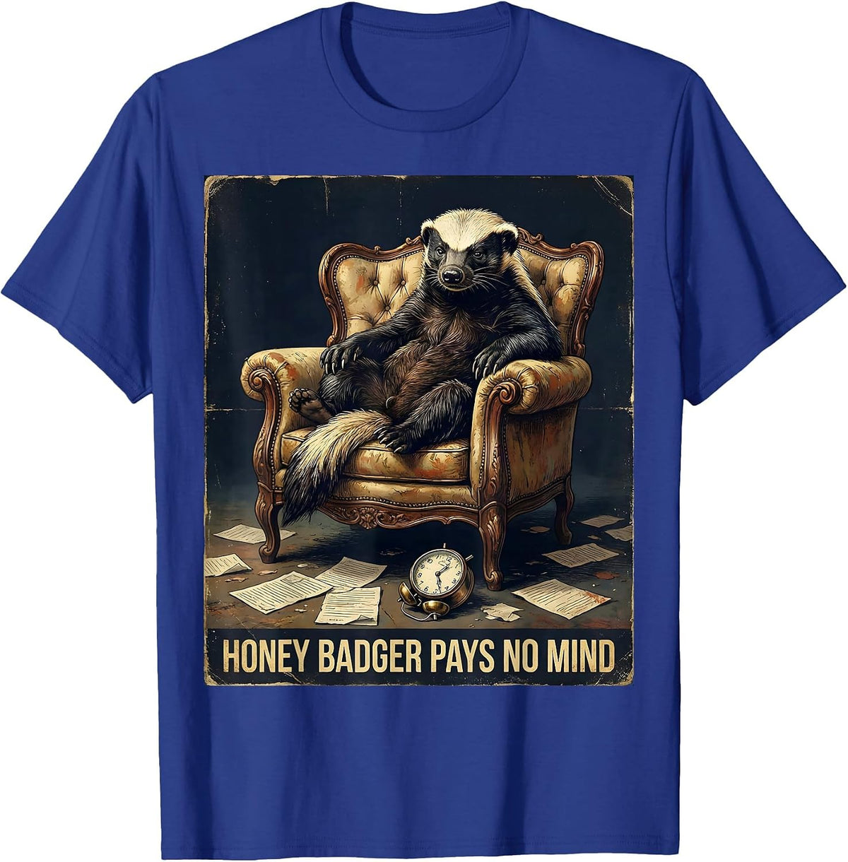 Men's Honey Badger Pays No Mind Vintage Fearless Attitude Humor T-Shirt - Royal Blue